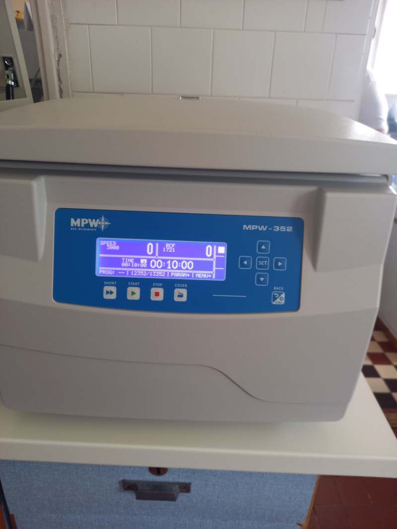 LABORCENTRIFUGA
